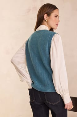 Sleeveless wool and cashmere cardigan PACO;${refinementColor}