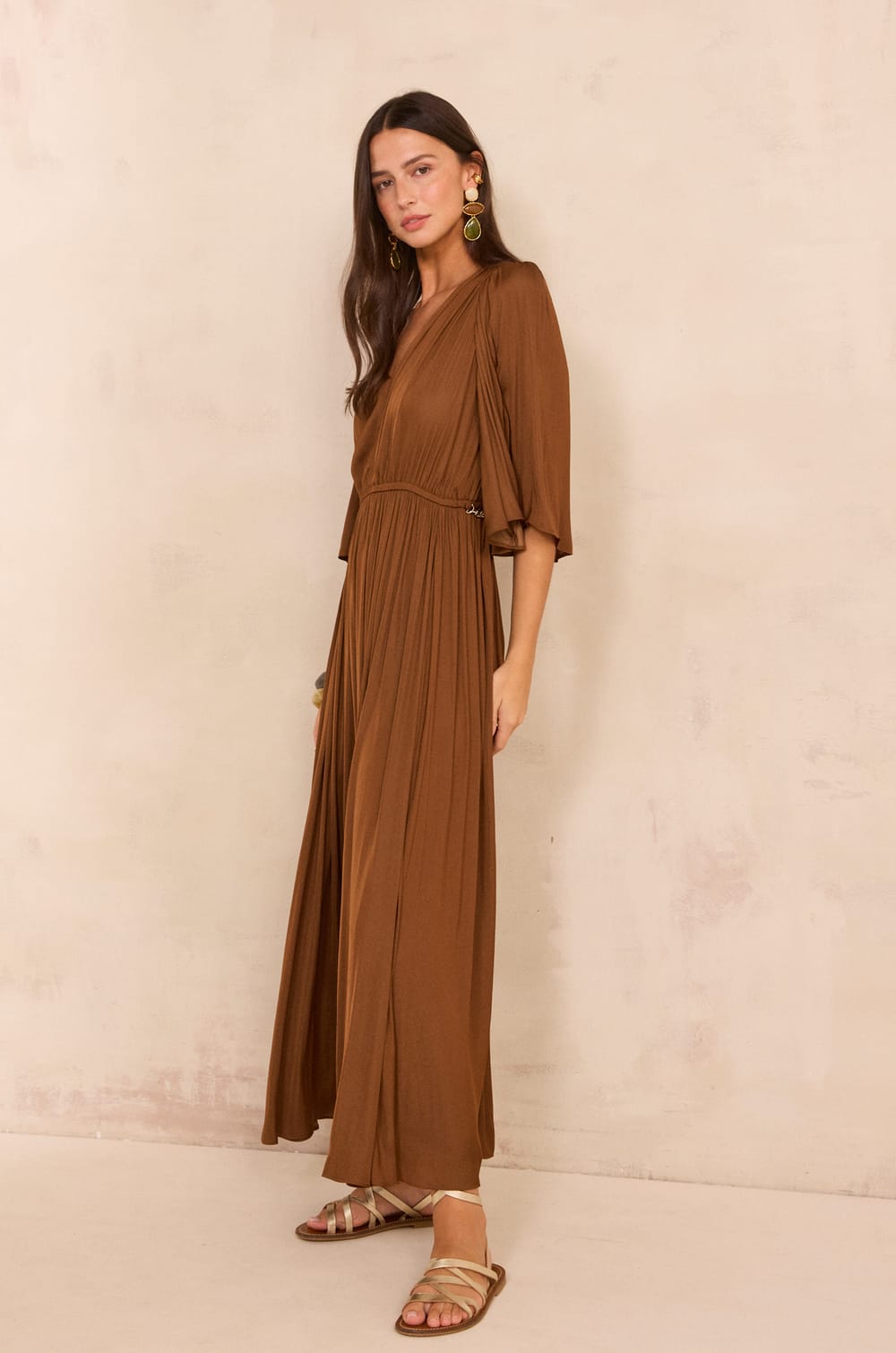 Fluid dress with 3/4 sleeves PERLA;${refinementColor}