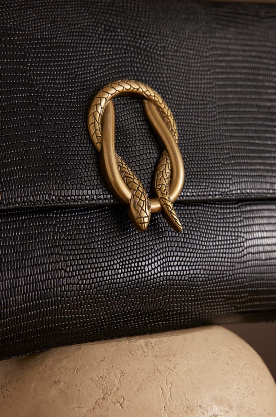 LEON leather clutch;${refinementColor}