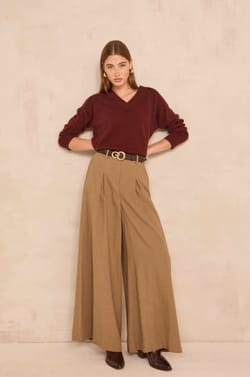LUCIA extra large pants;${refinementColor}