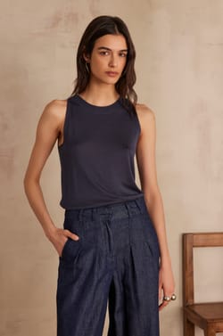 LOLA Jumper;${refinementColor}