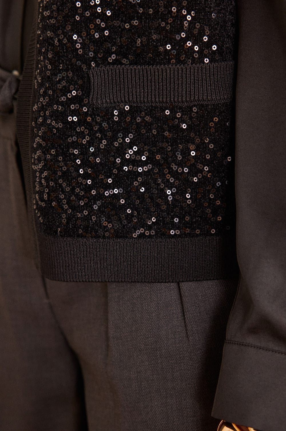 BECKA sequin cardigan without sleeves;${refinementColor}