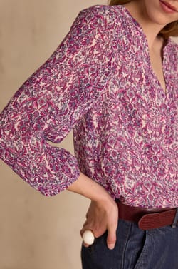 Blouse BRUNETTE imprim&eacute;e arabesque;${refinementColor}
