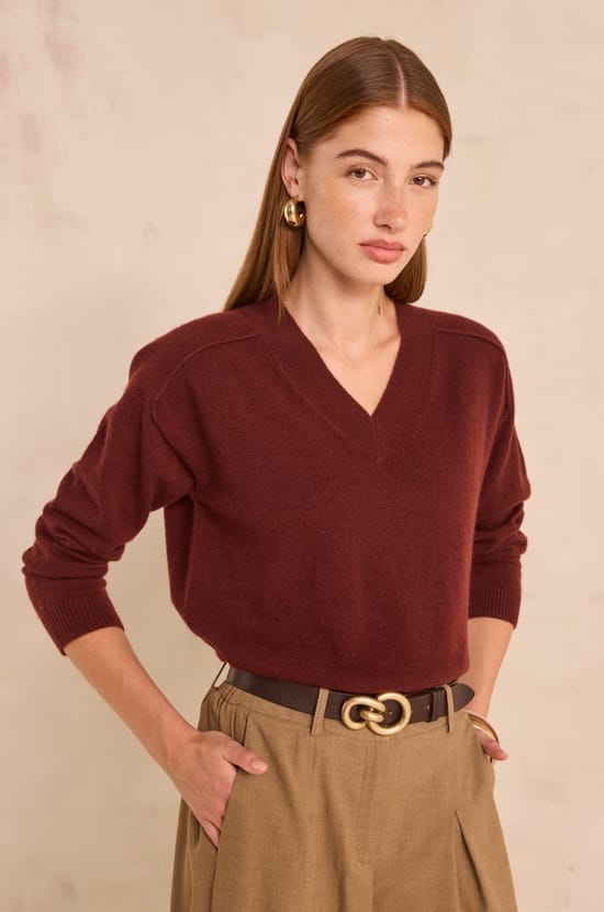 V-neck sweater in 100% cashmere 2-ply BARY;${refinementColor}