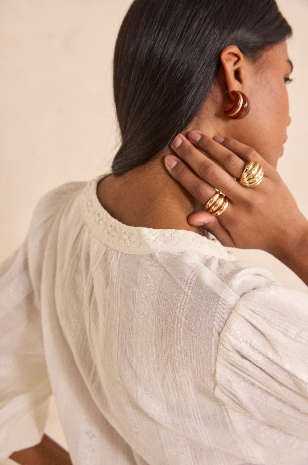 Blouse brod&eacute;e &agrave; manches longues DARNELLE;${refinementColor}