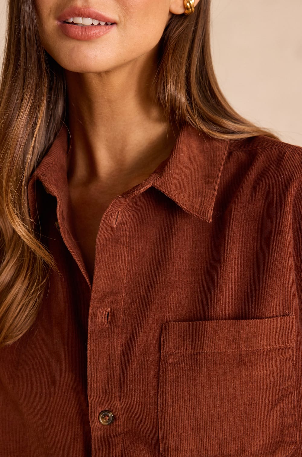 Unisex corduroy shirt INTREPIDE in 100% cotton;${refinementColor}