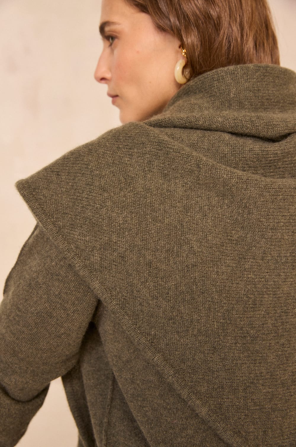 RACHELLE cashmere scarf;${refinementColor}
