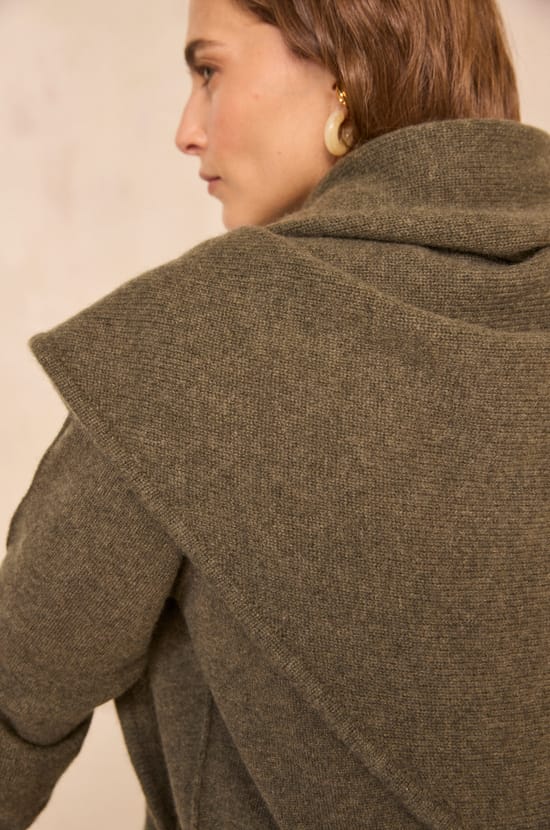 RACHELLE cashmere scarf;${refinementColor}