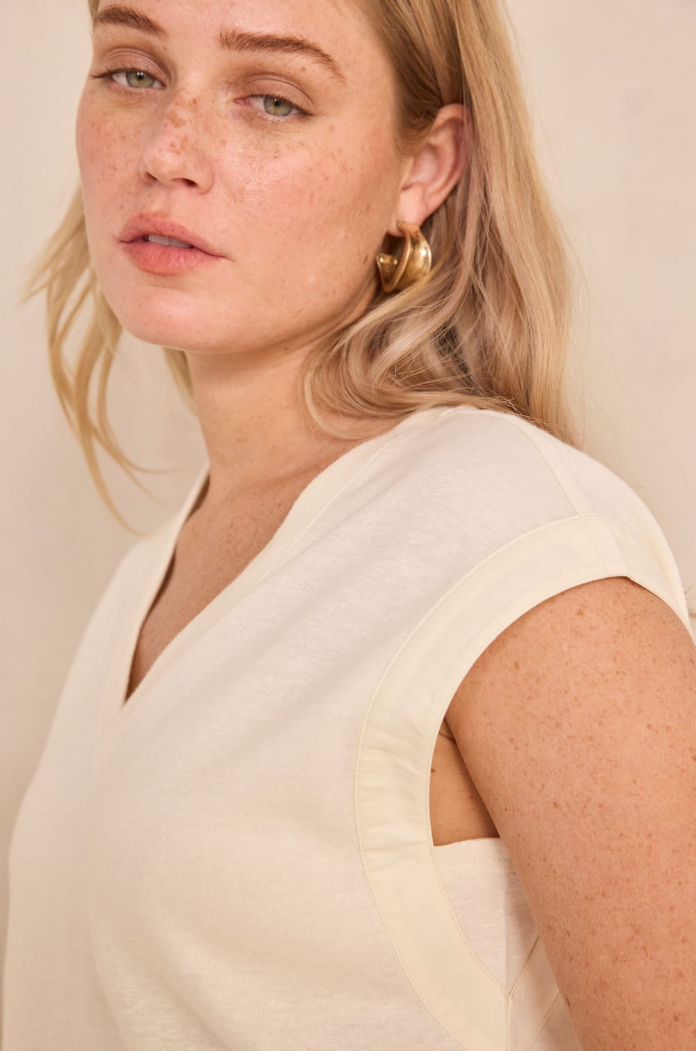 LYNA linen blend sleeveless T-shirt;${refinementColor}