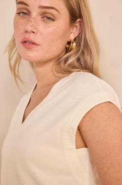 LYNA linen blend sleeveless T-shirt;${refinementColor}