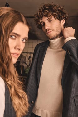 Pull col-roul&eacute; unisexe en 100% cachemire - 4 fils SWAN(N);${refinementColor}