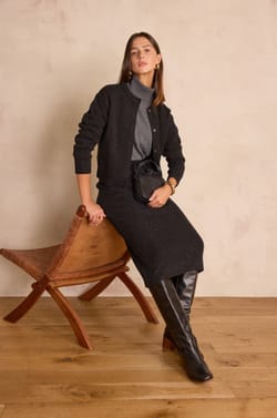 CALINE straight skirt in 100% wool;${refinementColor}