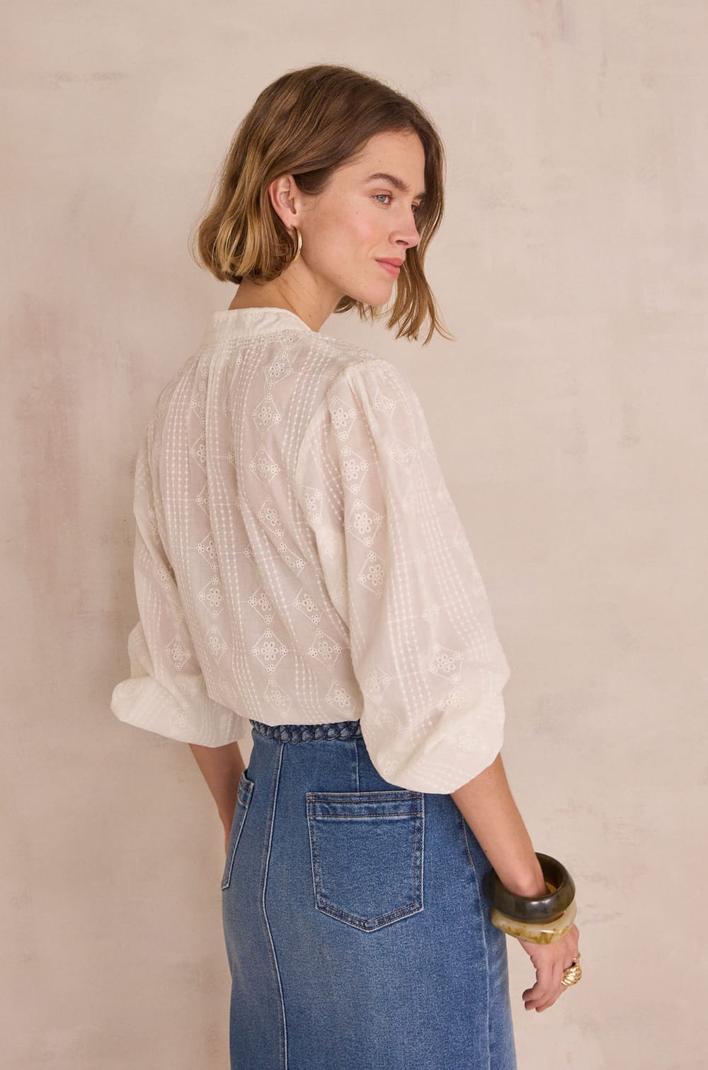 DELICE 100% cotton blouse with floral embroidery;${refinementColor}