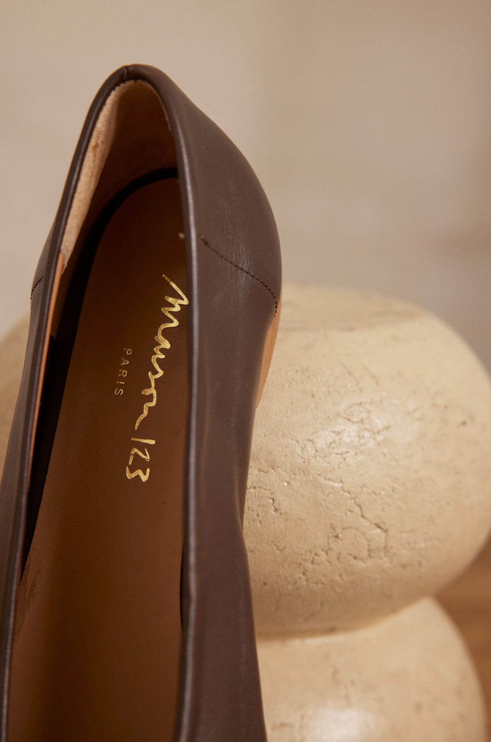 Ballerines MONA en cuir;${refinementColor}