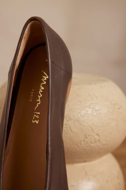 Ballerines MONA en cuir;${refinementColor}