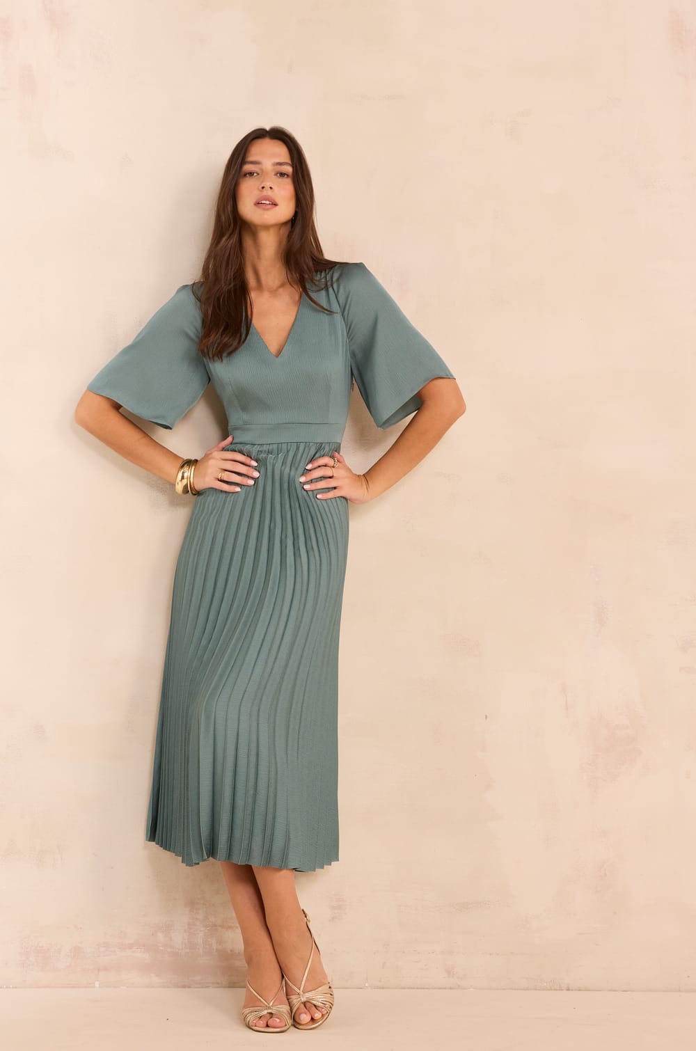 BILLIE long pleated dress;${refinementColor}