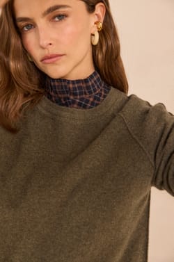 ARISTIDE cashmere long sleeve sweater;${refinementColor}