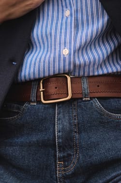 100% leather belt LUCIEN;${refinementColor}