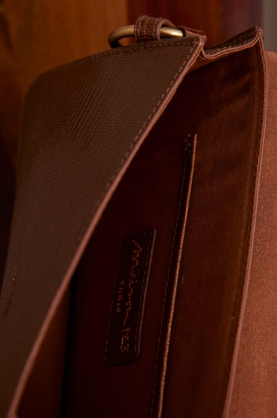 LEON leather shoulder bag;${refinementColor}