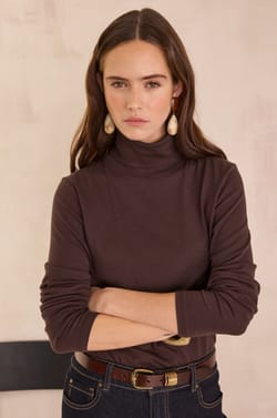 FERGUIE long-sleeved turtleneck T-shirt;${refinementColor}
