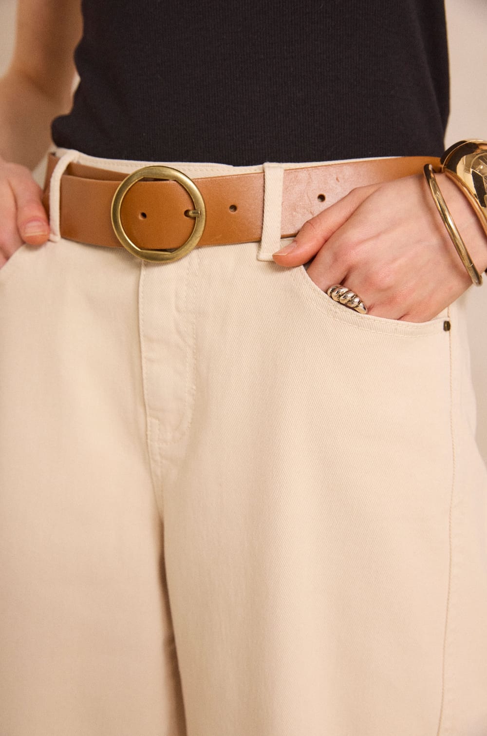 ROBINSON balloon cut trousers;${refinementColor}