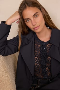 CAMOMILLE embroidered cotton shirt;${refinementColor}