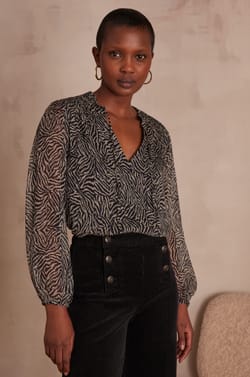 Blouse PRISCA;${refinementColor}
