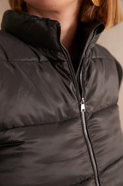 &Auml;rmellose Steppjacke ALI;${refinementColor}