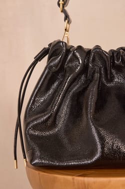 Small cowhide leather bag VOLTAIRE;${refinementColor}