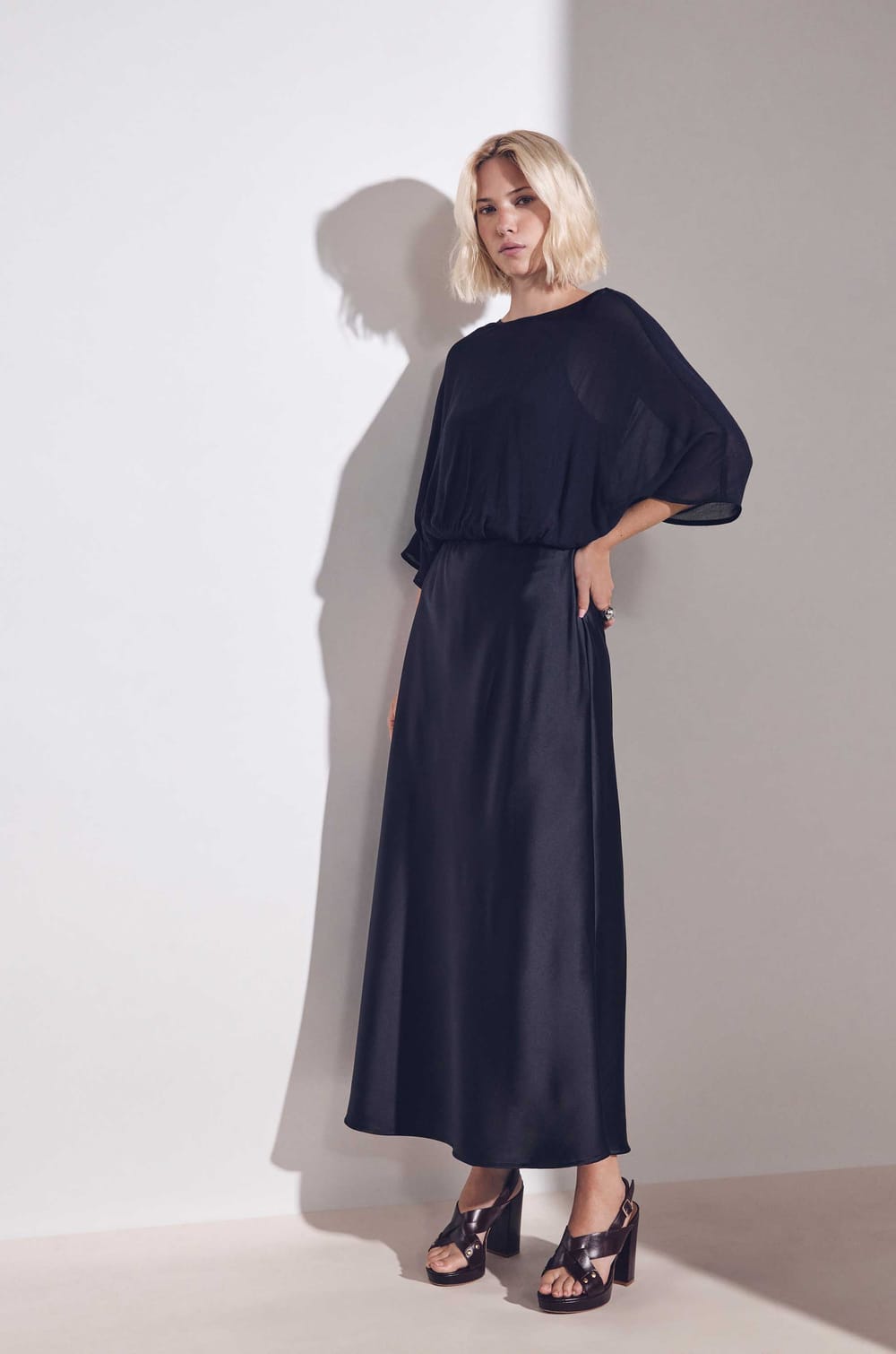 Straight dress BUBBLE;${refinementColor}