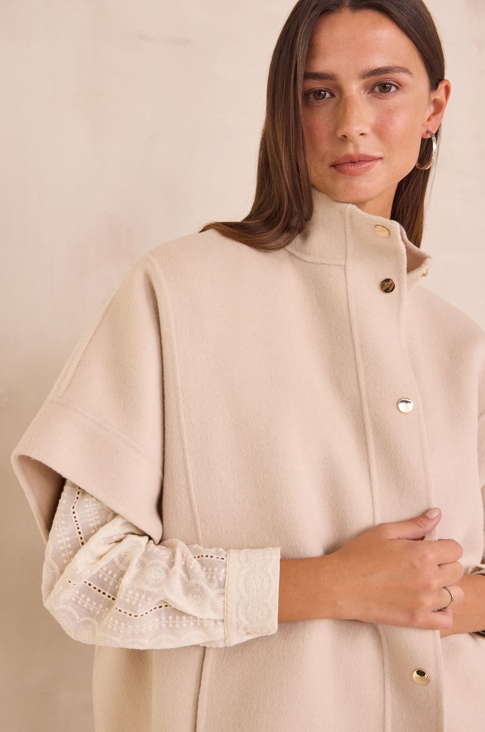 FORTUNE wool cape;${refinementColor}