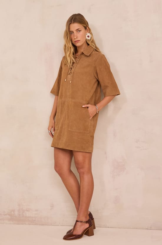 Short dress in 100% leather BRISE;${refinementColor}