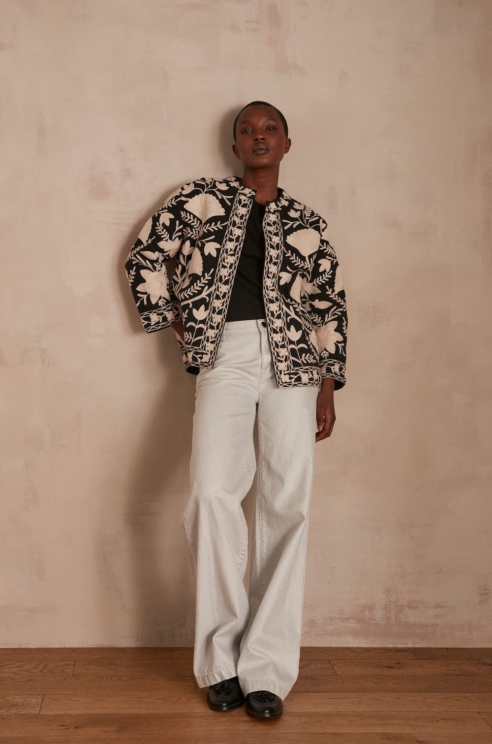 DAMIEN T-shirt;${refinementColor}