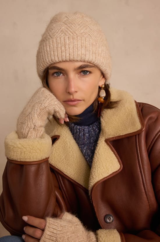 HADAMO cable knit hat;${refinementColor}