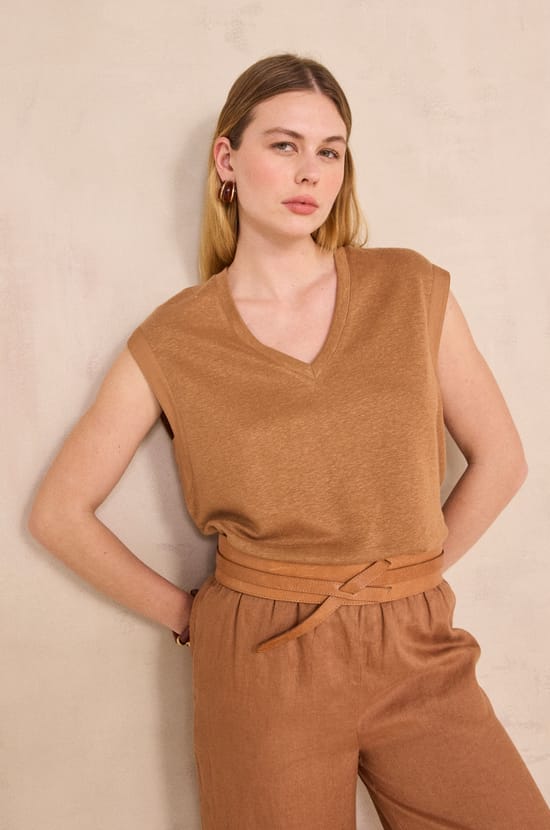 Sleeveless linen blend T-shirt LYNA;${refinementColor}