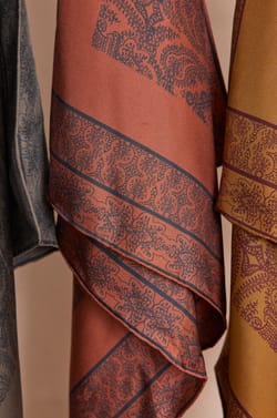 TESSA 100% silk scarf;${refinementColor}