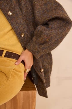 Khaki coat made of wool and silk blend CAMILLE;${refinementColor}