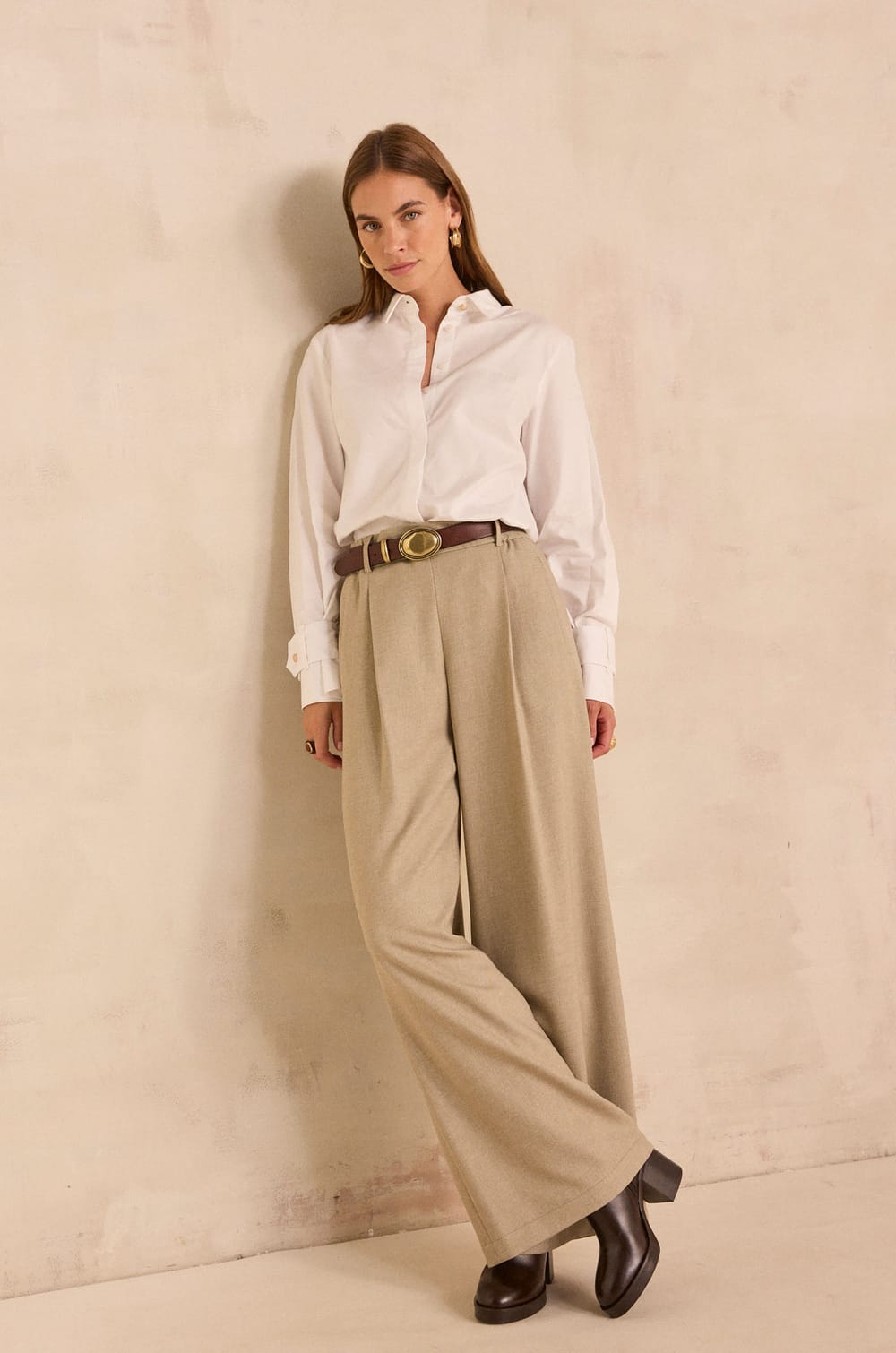 Light taupe wide leg pants LINA;${refinementColor}