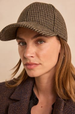 Casquette &agrave; carreaux GABBY;${refinementColor}