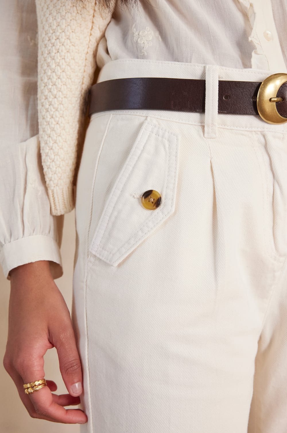 Pantalon chino MATEO en coton;${refinementColor}