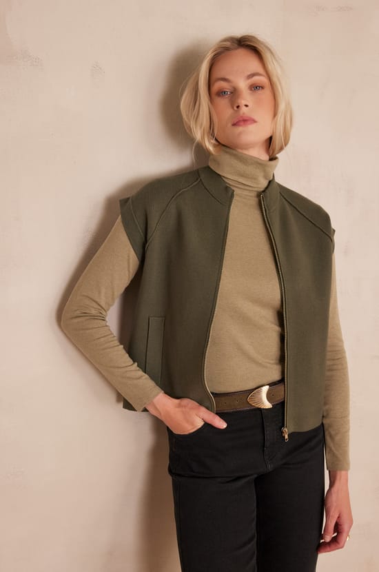 BATISTA Sleeveless Jacket;${refinementColor}
