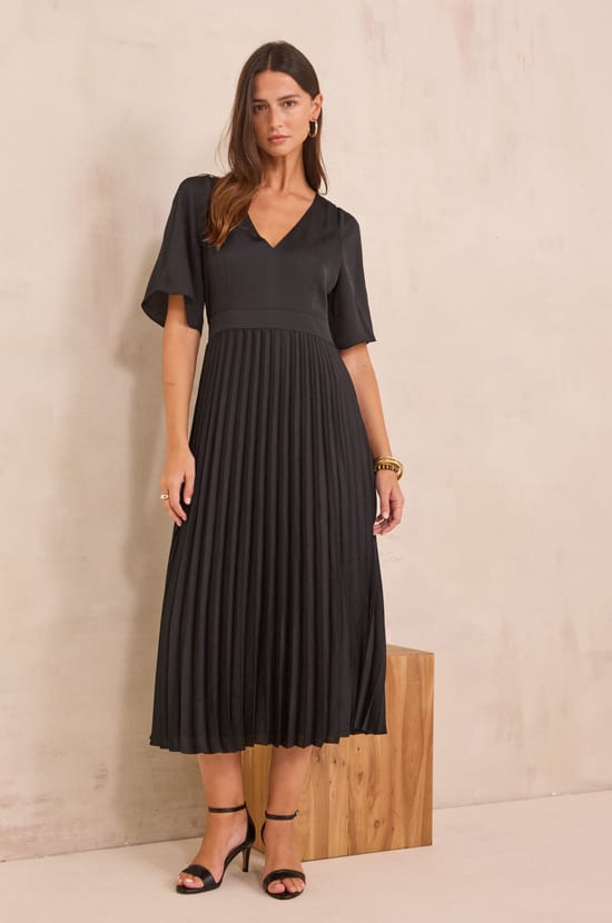 BILLIE Pleated Long Dress;${refinementColor}