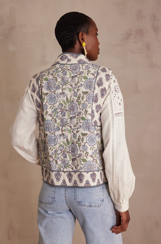 Gilet  CONSTANCE;${refinementColor}