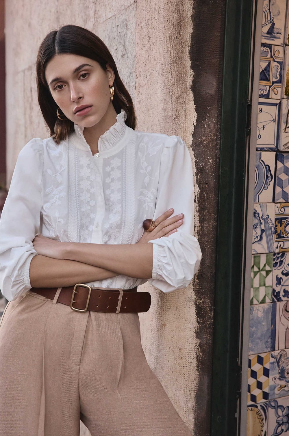 DIAMOND 100% cotton blouse with floral embroidery;${refinementColor}