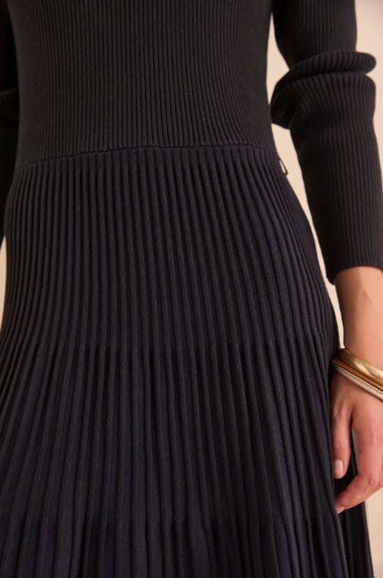 POESIE knit trapeze dress;${refinementColor}