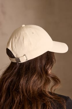 Casquette KIM;${refinementColor}