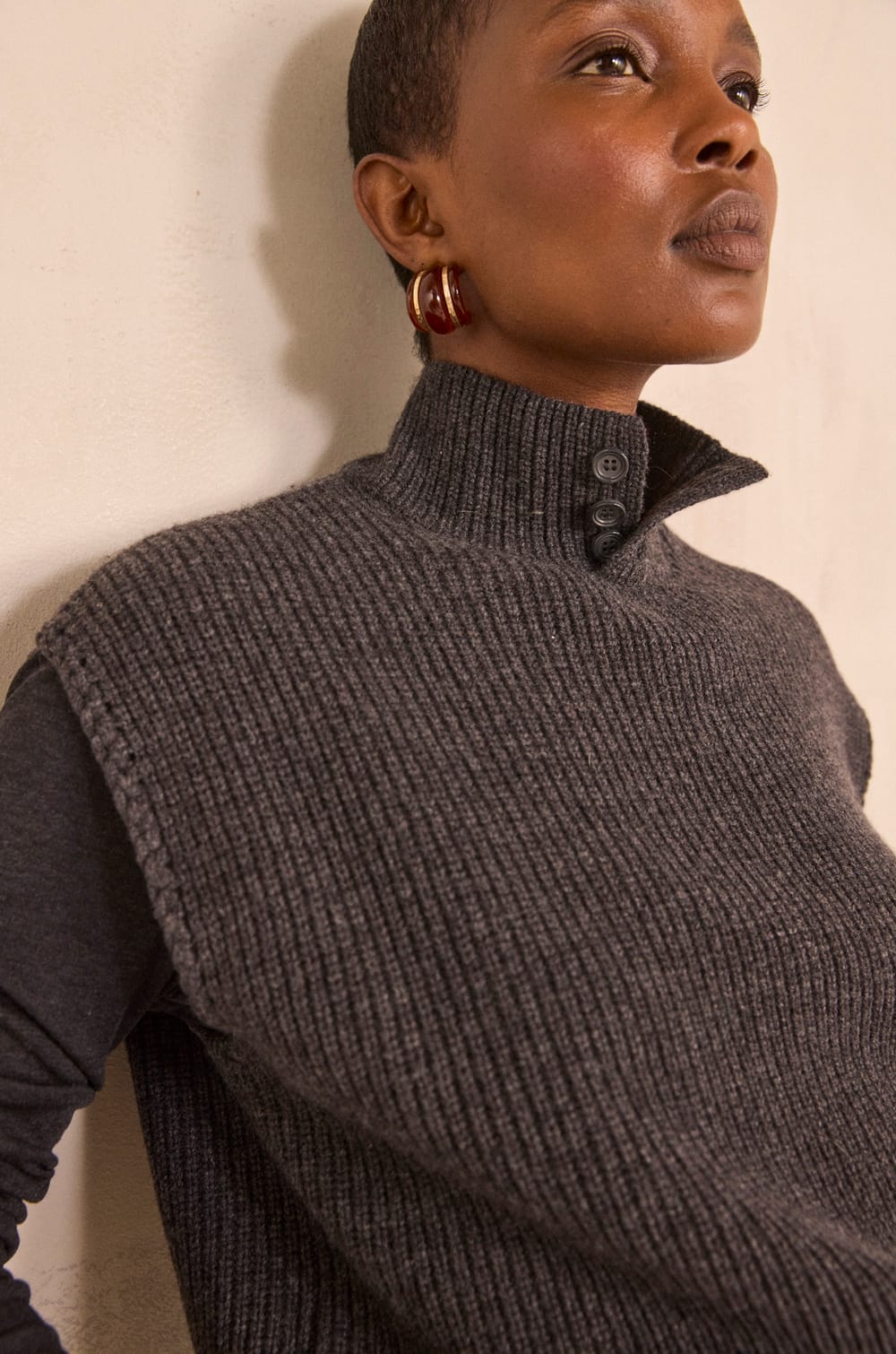 Pull sans manches anthracite en laine m&eacute;lang&eacute;e AUGUSTIN;${refinementColor}