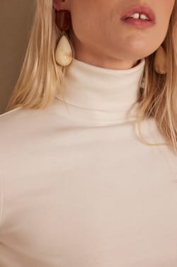 FERGUIE turtleneck T-shirt;${refinementColor}