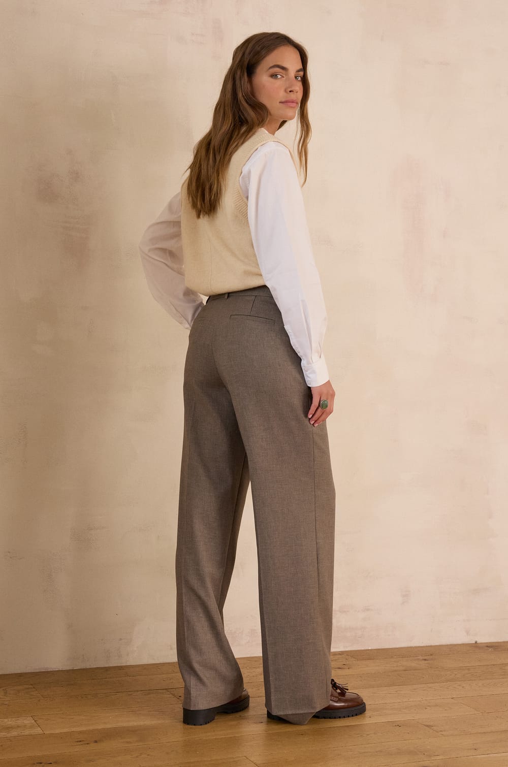 FERGUSON wool trousers;${refinementColor}