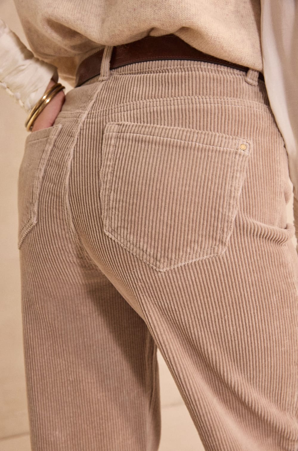 Straight velvet pants AGATHE;${refinementColor}